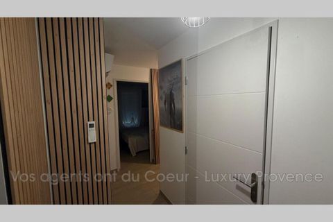 Lejlighed i Gardanne, Bouches-du-Rhone, Gardanne - € 276.000 | Ref: 889V735A - foto 9