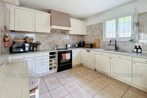 Villa a Gardanne, Bouches-du-Rhone, Gardanne - € 629.000 | Ref: 889V1940M - foto 8