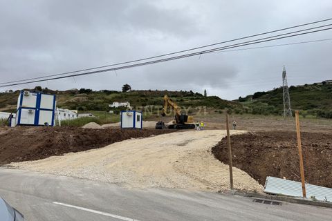 Helårsgrund i Loures, Lisbon, Loures - € 150.000 | Ref: C0506-00359 - foto 3