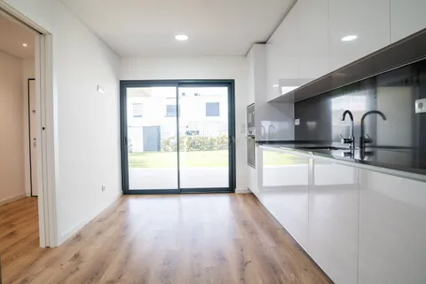 Villa i Amadora, Lisbon, Amadora - € 1.580.000 | Ref: C0506-00395 - foto 5