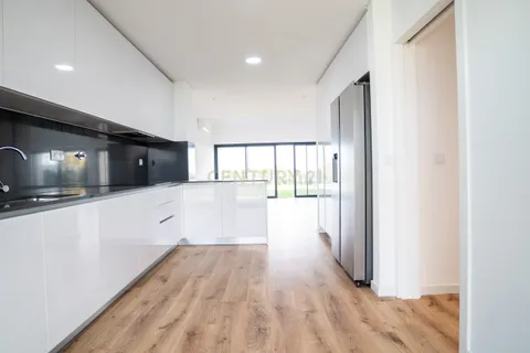 Villa i Amadora, Lisbon, Amadora - € 1.580.000 | Ref: C0506-00395 - foto 8