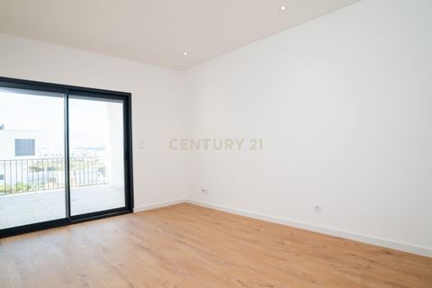 Villa i Amadora, Lisbon, Amadora - € 1.580.000 | Ref: C0506-00395 - foto 30