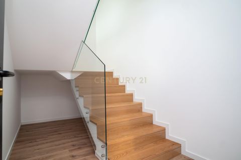 Villa i Amadora, Lisbon, Amadora - € 1.580.000 | Ref: C0506-00395 - foto 40