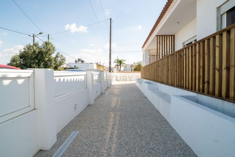 Villa i Montijo, Setubal, Montijo - € 890.000 | Ref: C0506-00544 - foto 2
