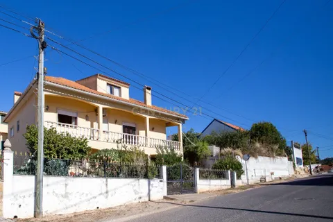Villa em Alenquer, Lisbon, Alenquer - € 410.000 | Ref: C0506-00550 - foto 1