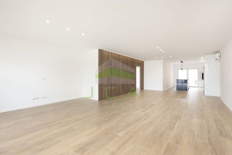 Villa i Boa Vista, Leiria, Boa Vista - € 430.000 | Ref: 1080 - foto 14