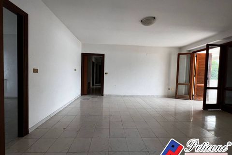 Villa a Fondi, Latina, Fondi - € 200.000 | Ref: F2246RM - foto 3