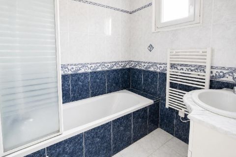 Villa en Chartres, Eure-et-Loir, Chartres - € 157.500 | Ref: 456790RJA - photo 8