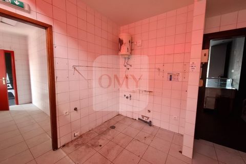 L'establiment comercial a Vila Real, Vila Real, Vila Real - € 600/mes | Ref: BOT_874 - foto 10
