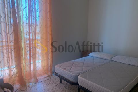 Estudi a Catania, Catania, Catania - € 280/mes | Ref: Camera3VialeIonio - foto 2