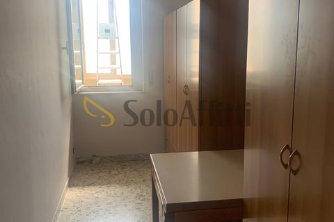 Estudi a Catania, Catania, Catania - € 280/mes | Ref: Camera3VialeIonio - foto 10