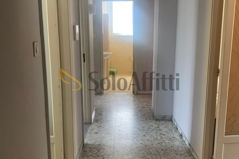 Estudi a Catania, Catania, Catania - € 280/mes | Ref: Camera3VialeIonio - foto 34