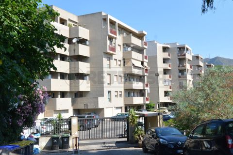 Lejlighed i Messina, Messina, Messina - € 70.000 | Ref: 79-26 - foto 1