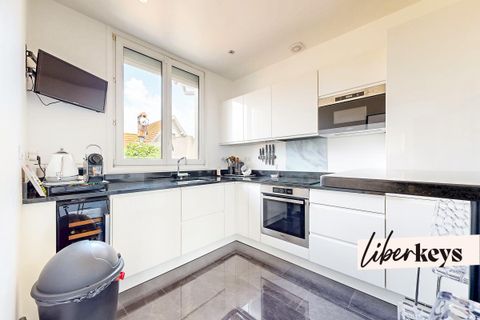 Villa en Orly, Val-de-Marne, Orly - € 470.000 | Ref: DOM33885 - photo 2