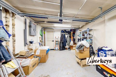 Villa en Orly, Val-de-Marne, Orly - € 470.000 | Ref: DOM33885 - photo 12