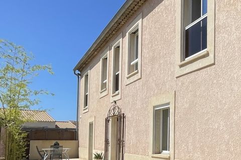 Villa en Istres, Bouches-du-Rhone, Istres - € 568.000 | Ref: 4C4A4D956CE44B6C - photo 1