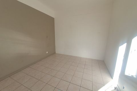 Villa i Perpignan, Pyrenees-Orientales, Perpignan - € 169.000 | Ref: 9D0E9F3D55A44D62 - foto 6