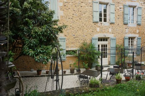 Villa en Nontron, Dordogne, Nontron - € 675.000 | Ref: 7776DFE6AA494E69 - photo 3