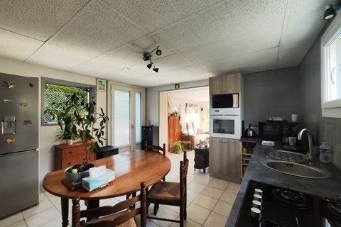 Villa a Lisieux, Calvados, Lisieux - € 159.000 | Ref: 4BA6A00A6FB84C05 - foto 24