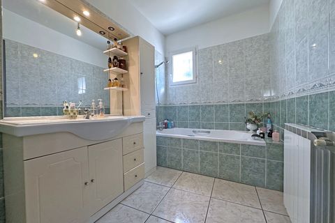 Lejlighed i Nimes, Gard, Nimes - € 599.000 | Ref: 906F5A2FF0AA4187 - foto 13