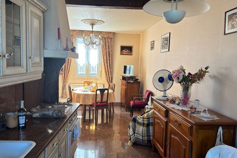 Dorfhaus in Treignac, Correze, Treignac - € 118.000 | Ref: 365BC00B41D34B37 - Foto 4
