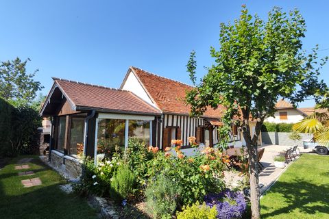 Villa a Lisieux, Calvados, Lisieux - € 220.000 | Ref: D73F8ACAFE41455B - foto 14