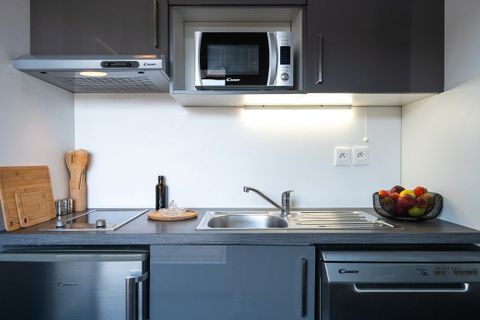Erhvervsejendom i Tours, Indre-et-Loire, Tours - € 68.000 | Ref: E69EB405790E4A96 - foto 4