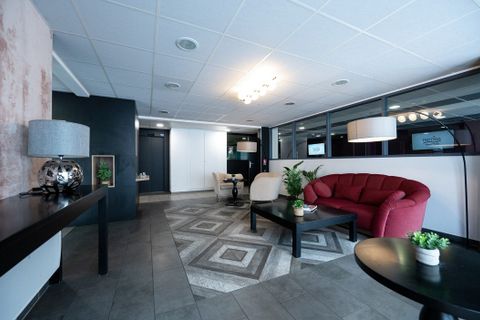 Erhvervsejendom i Tours, Indre-et-Loire, Tours - € 68.000 | Ref: E69EB405790E4A96 - foto 10