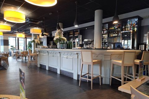 Erhvervsejendom i Caen, Calvados, Caen - € 80.000 | Ref: 4ED91BE566C64663 - foto 8