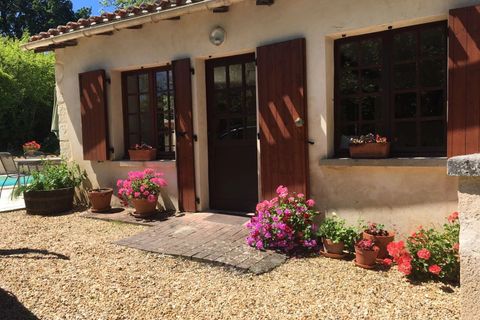 Villa i Petit-Bersac, Dordogne, Petit-Bersac - € 215.000 | Ref: BVI81085 - foto 1