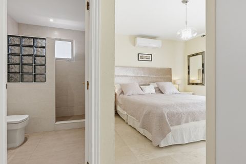Villa em La Duquesa, Malaga, La Duquesa - € 650.000 | Ref: R5430634 - foto 38