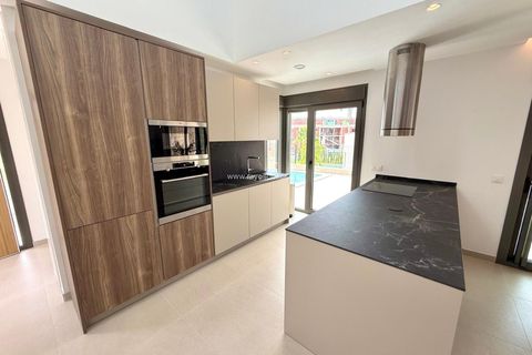 Villa i Finestrat, Alicante, Finestrat - € 899.000 | Ref: RDS-0010 - foto 5