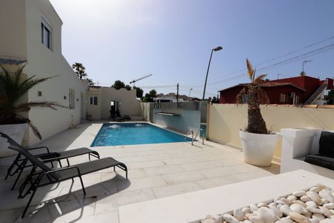 Villa a Los Balcones, Alicante, Los Balcones - € 535.000 | Ref: R5431279 - foto 3