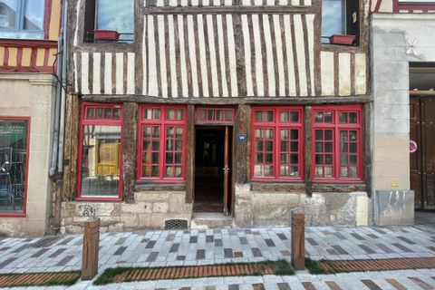 Næringseiendom i Rouen, Seine-Maritime, Rouen - € 230 000 | Ref: 6a3fee1947972 - foto 6