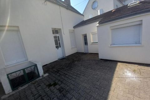 Villa a Montargis, Loiret, Montargis - € 105.900 | Ref: 231_MRY-0026563 - foto 2