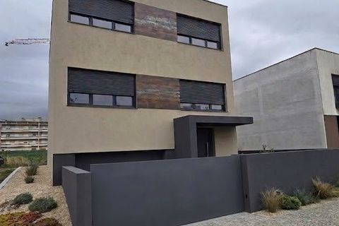 Villa i Maia, Porto, Maia - € 610.000 | Ref: FPS-30602 - foto 1