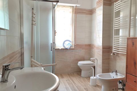 Apartament a Catanzaro, Catanzaro, Catanzaro - € 2.200/mes | Ref: CZ01-CV541 - foto 13