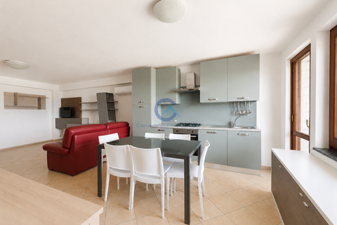 Apartament a Catanzaro, Catanzaro, Catanzaro - € 450/mes | Ref: CZ02-AA1078 - foto 2