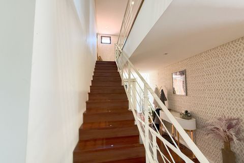Villa in Barcarena, Lisbon, Barcarena - € 2.700.000 | Ref: OE5-01 - foto 9