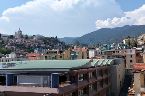 Lejlighed i Sanremo, Imperia, Sanremo - € 630.000 | Ref: 001-ATT-001 - foto 18