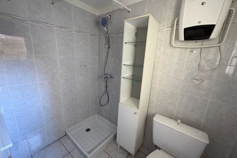 Apartament a Nimes, Gard, Nimes - € 485/mes | Ref: 87151952 - foto 4