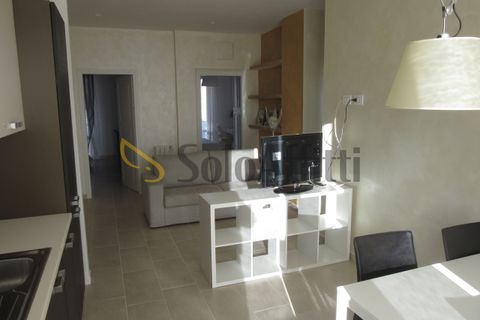 Apartament a Florence, Florence, Florence - € 1.300/mes | Ref: A1015 - foto 9