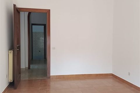 Apartament a Terni, Terni, Terni - € 500/mes | Ref: CSB-2115 - foto 6