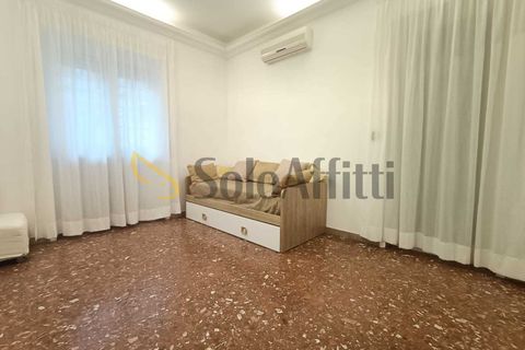 Estudi a Rome, Rome, Rome - € 450/mes | Ref: 170 - foto 2