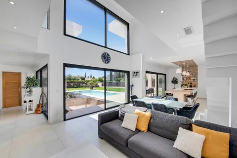 Villa i Saint-Raphaël, Var, Saint-Raphaël - € 1 680 000 | Ref: 12998 - foto 3