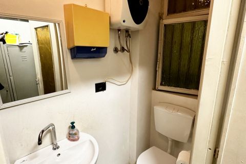 Erhvervsejendom i Chivasso, Turin, Chivasso - € 110.000 | Ref: 110000 Chivasso - foto 18