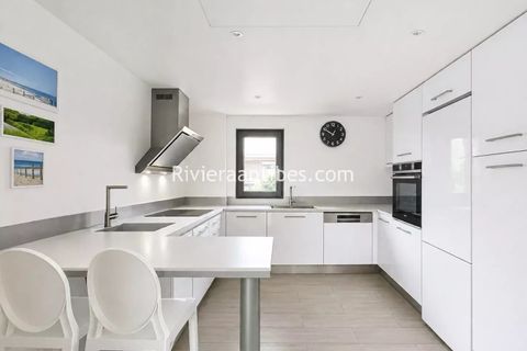 Lejlighed i Antibes, Alpes-Maritimes, Antibes - € 1.290.000 | Ref: 87154875 - foto 11