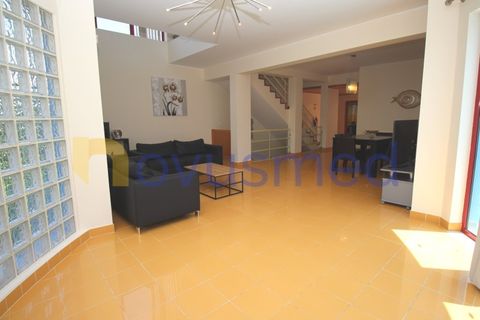 Villa en Albufeira, Faro, Albufeira - € 1.080.000 | Ref: V3-04 (PR-192) - photo 7