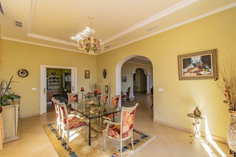 Villa i Estepona, Malaga, Estepona - € 2.300.000 | Ref: R4002823 - foto 26