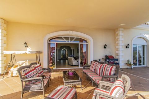 Villa i Estepona, Malaga, Estepona - € 2.300.000 | Ref: R4002823 - foto 28